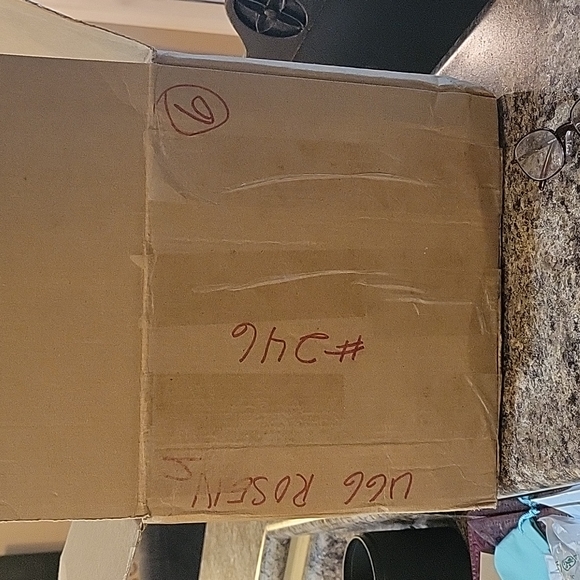 *Sold⛔️Ugg Rosen Tall Leather Boot in Size 6. S/N 1008219 #246 - Picture 17 of 17